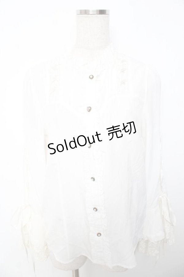 画像1: axes femme Kawaii / リボンブローチ付姫袖ブラウス M 白 Y-25-11-30-053-AX-BL-SZ-ZY (1)