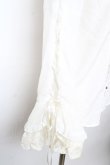 画像3: axes femme Kawaii / リボンブローチ付姫袖ブラウス M 白 Y-25-11-30-053-AX-BL-SZ-ZY (3)