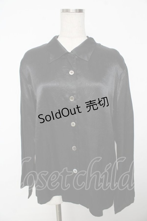 画像1: powder / しわ加工サテンブラウス F 黒 Y-25-11-30-088-LO-BL-SZ-ZS (1)