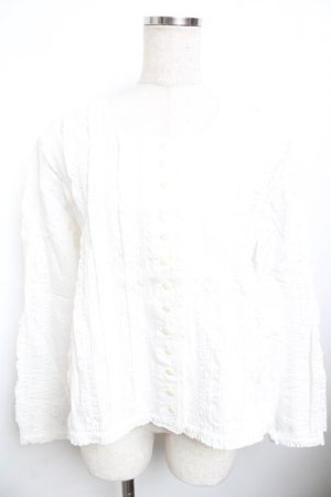 画像: KANEKO ISAO / 縦ピンタックフリルブラウス F 白 Y-25-11-30-134-EL-BL-SZ-ZY