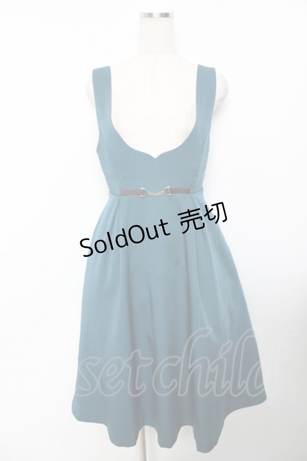 画像1: F i.n.t / チェーンビット使いディープVネックジャンパースカート  グリーン Y-25-11-30-201-CA-OP-SZ-ZY (1)