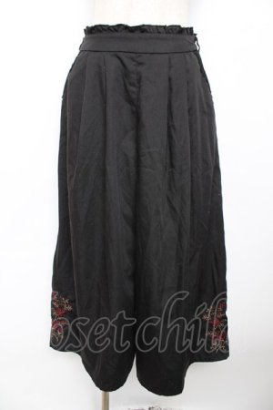 画像: axes femme / ローズ刺繍入りガウチョパンツ M 黒 Y-25-11-30-215-AX-PA-SZ-ZY