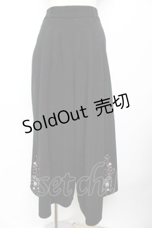 画像: axes femme / クロスステッチ刺繍パンツ F 黒 Y-25-11-30-217-AX-PA-SZ-ZI