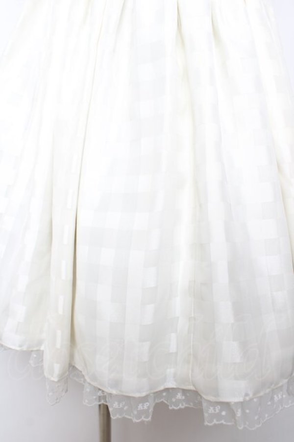 画像4: Angelic Pretty / トッピングシュガージャンパースカート  アイボリー Y-25-12-01-083-AP-OP-SZ-ZY (4)
