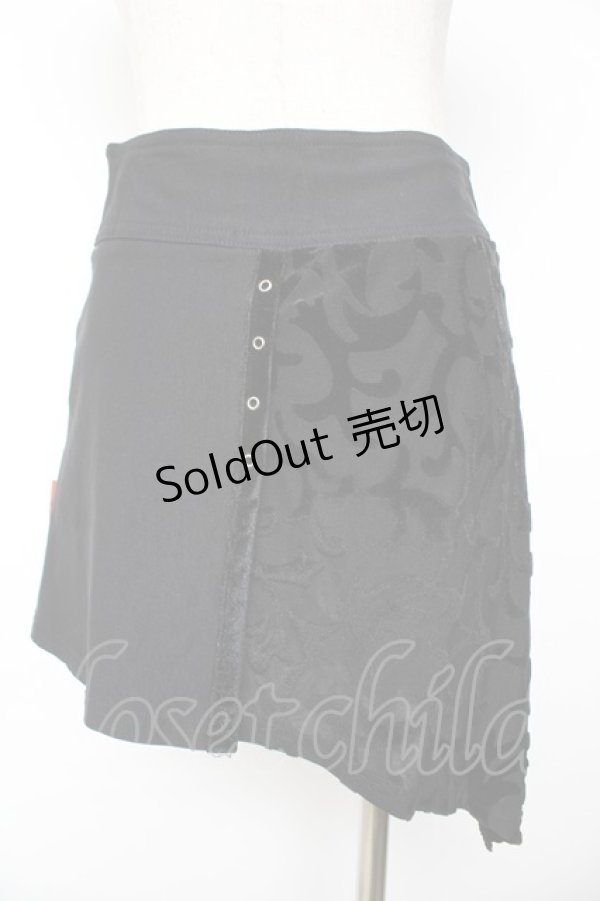 画像2: Ozz On / 龍刺繍アシメスカート  黒 Y-25-12-01-129-OO-SK-SZ-ZY (2)