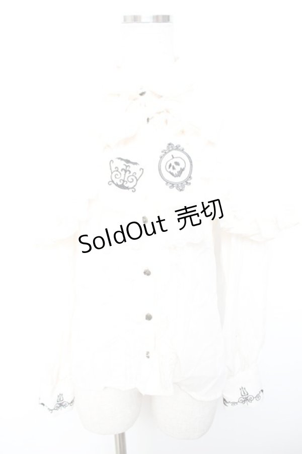 画像1: axes femme / ダークロマンティック刺繍ブラウス/Disneyヴィランズ M 生成り Y-25-12-01-039-AX-BL-SZ-ZY (1)