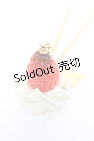 画像: Q-pot. / Fresh Strawberry ネックレス   Y-25-12-04-001-QP-AC-SZ-ZY
