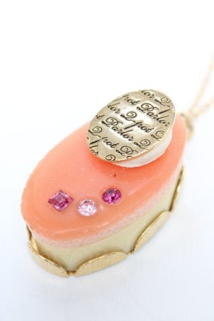 画像: Q-pot. / Petit Strawberry Cream Cake ネックレス  ストロベリー Y-25-12-04-004-QP-AC-SZ-ZY