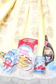 画像4: Angelic Pretty / Honey Cakeラウンドジャンパースカート  イエロー Y-25-12-04-140-AP-OP-SZ-ZY (4)