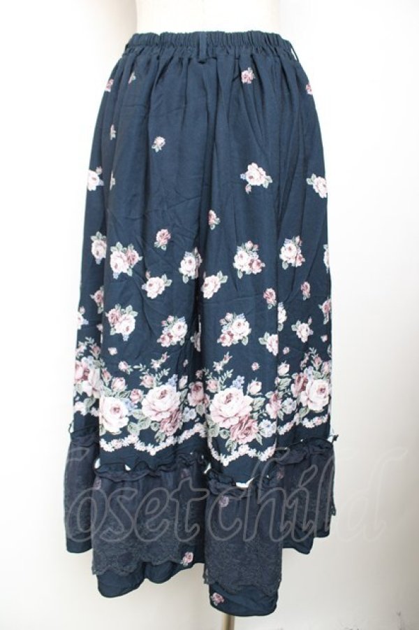 画像2: axes femme / パネル花柄フレアスカート M 紺 Y-25-12-04-148-AX-SK-SZ-ZY (2)