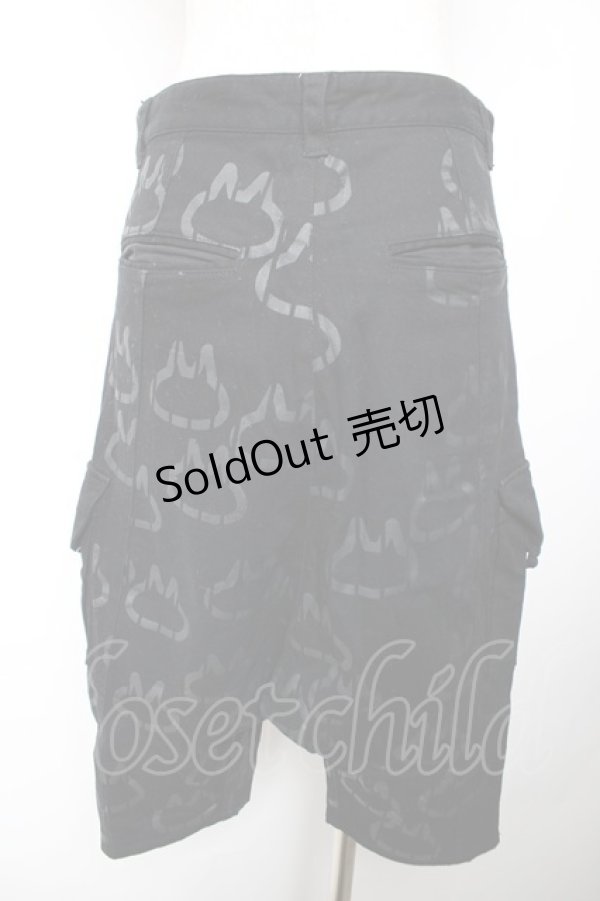 画像2: MINT NeKO / プリント総柄ハーフパンツ  黒 Y-25-12-04-158-HN-PA-SZ-ZY (2)