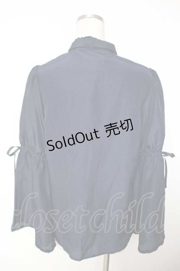 画像2: axes femme Kawaii / 姫袖フリルブラウス  紺 Y-25-12-05-072-AX-BL-SZ-ZY (2)