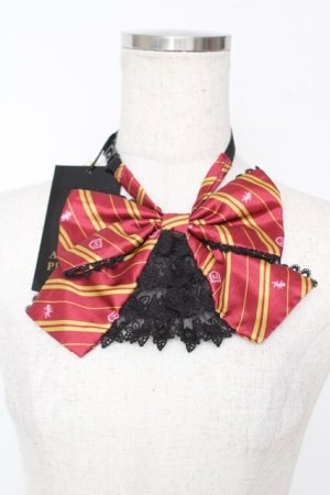 画像: ATELIER PIERROT / ハリー・ポッター レースフリルリボンタイ  グリフィンドール（レッド） Y-25-12-05-017-EL-ZA-KB-ZY