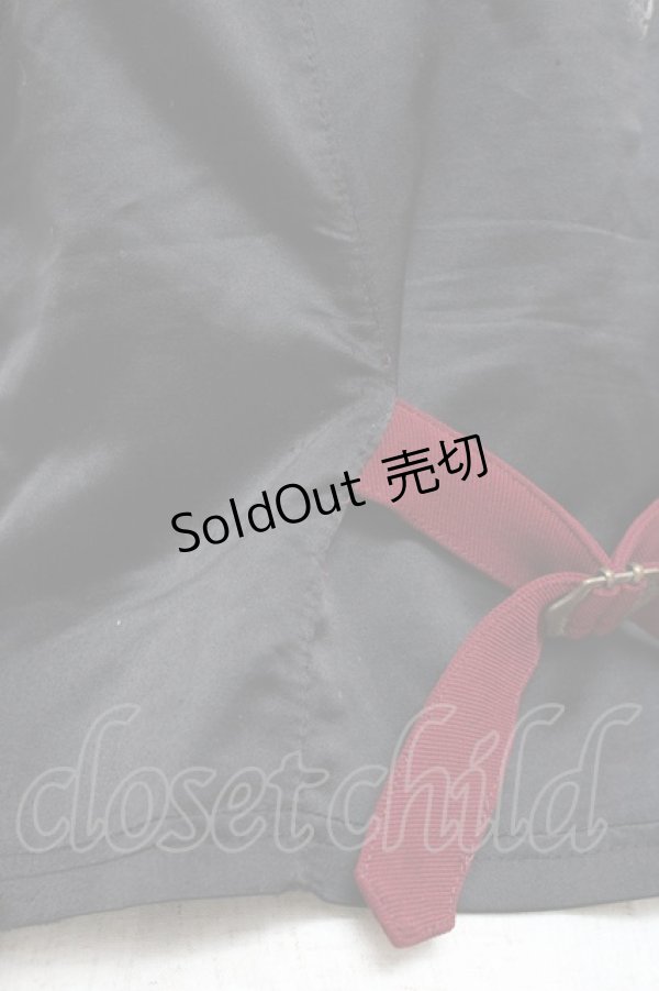画像3: Rozen Kavalier / 刺繍×プリント入り重ね着風ベスト  黒×エンジ Y-25-12-05-092-OO-TO-SZ-ZY (3)