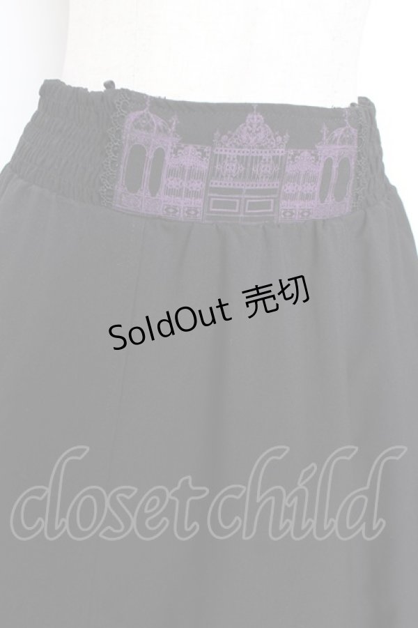 画像3: OZZ ANGELO / アイアンゲート柄リバーシブルスカート  黒×紫 Y-25-12-05-162-OO-SK-SZ-ZS (3)