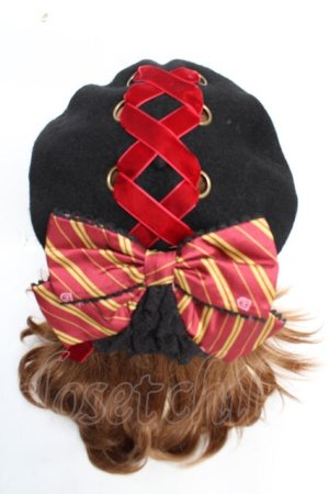 画像: ATELIER PIERROT / ハリー・ポッターリボンブローチ付きレースアップベレー帽  グリフィンドール Y-25-12-05-032-EL-ZA-SZ-ZY