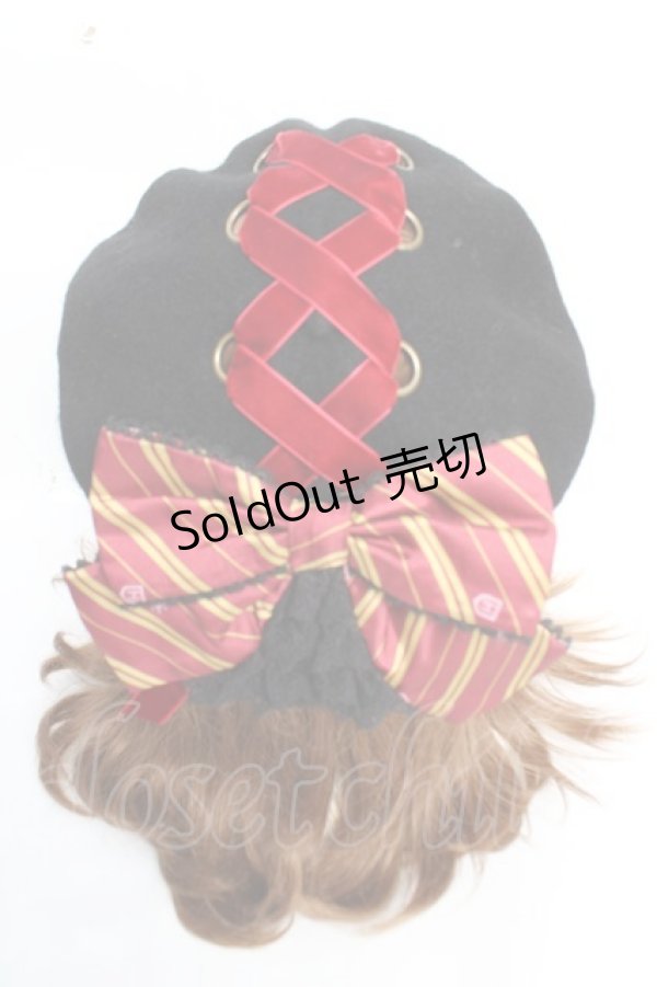 画像1: ATELIER PIERROT / ハリー・ポッターリボンブローチ付きレースアップベレー帽  グリフィンドール Y-25-12-05-032-EL-ZA-SZ-ZY (1)