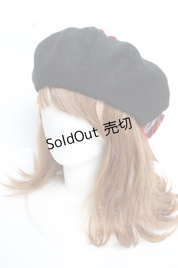画像2: ATELIER PIERROT / ハリー・ポッターリボンブローチ付きレースアップベレー帽  グリフィンドール Y-25-12-05-032-EL-ZA-SZ-ZY (2)