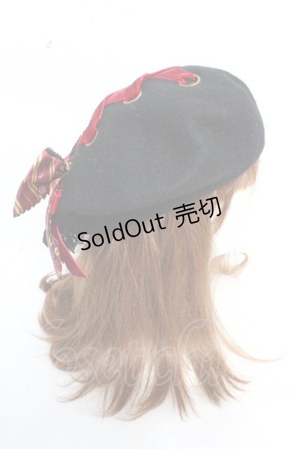 画像4: ATELIER PIERROT / ハリー・ポッターリボンブローチ付きレースアップベレー帽  グリフィンドール Y-25-12-05-032-EL-ZA-SZ-ZY (4)