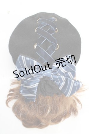 画像: ATELIER PIERROT / ハリー・ポッターリボンブローチ付きレースアップベレー帽  レイブンクロー（ブルー） Y-25-12-05-034-EL-ZA-KB-ZY