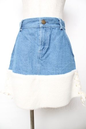 画像: LIZ LISA / 裾ボアデニムスカート 0 ブルー Y-25-12-08-043-LO-SK-SZ-ZY
