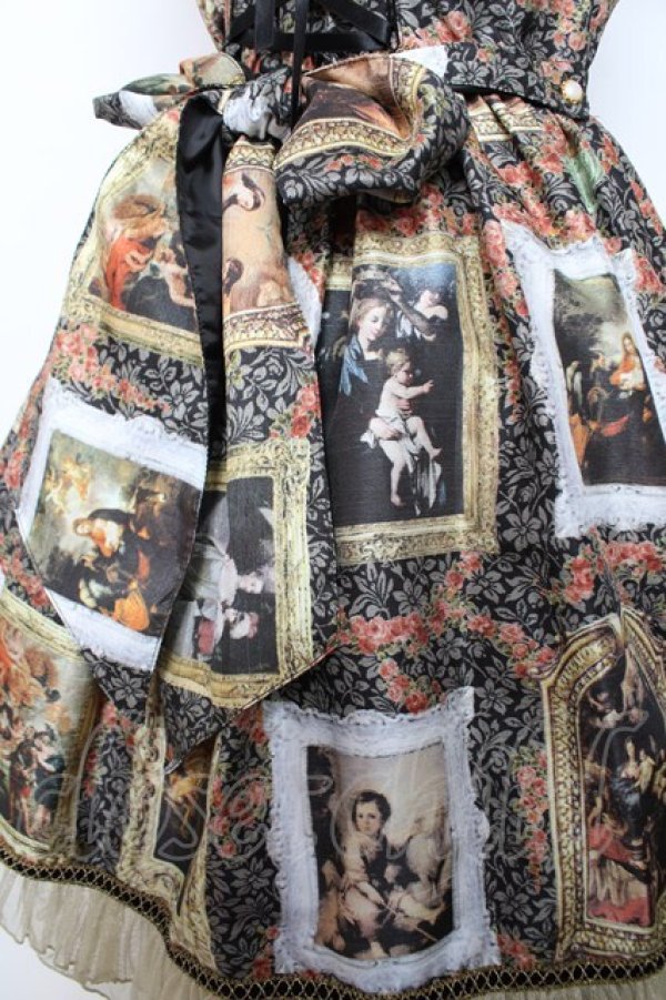 画像6: BABY, THE STARS SHINE BRIGHT / バロックを探して〜天使が祝福する至福の美術館巡り〜柄ジャンパースカート  黒 Y-25-12-08-112-BA-OP-SZ-ZY (6)