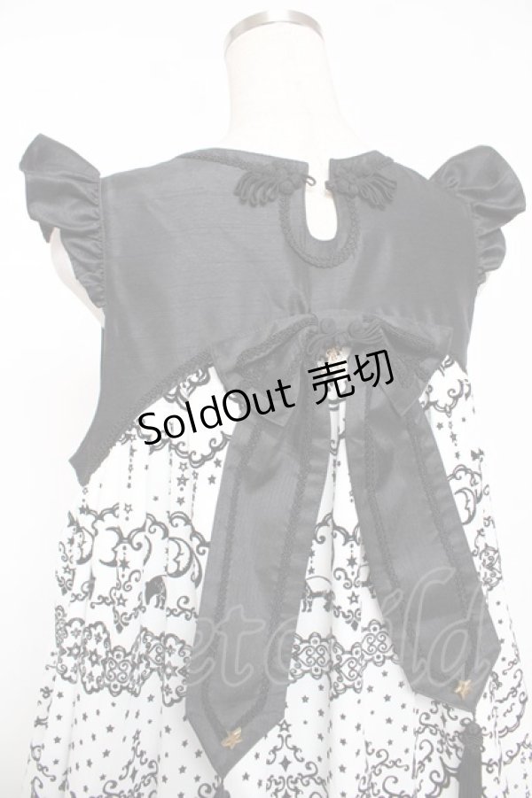 画像5: ALICE and the PIRATES / 夢喰いバクの空中散歩ジャンパースカート  オフ白×黒 Y-25-12-08-129-PA-OP-SZ-ZY (5)