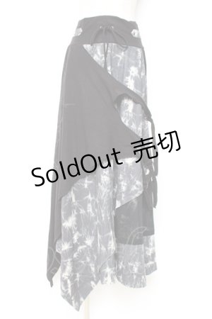 画像: Ozz Croce / クロス×歯車ptタイダイ変形スカート  黒×グレー Y-25-12-10-079-OO-SK-SZ-ZY