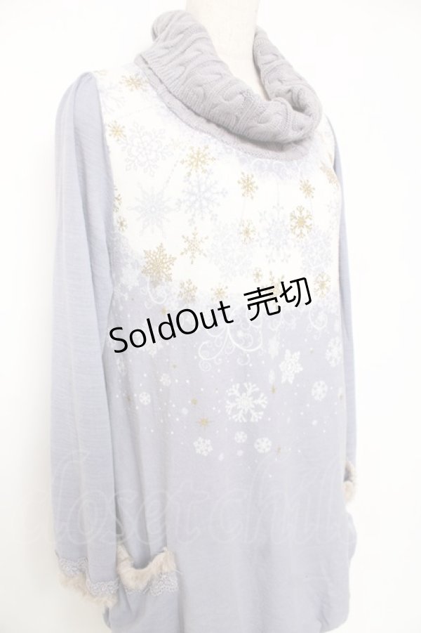 画像3: axes femme / 雪の結晶プリントチュニ  サックス Y-25-12-11-057-AX-OP-SZ-ZY (3)