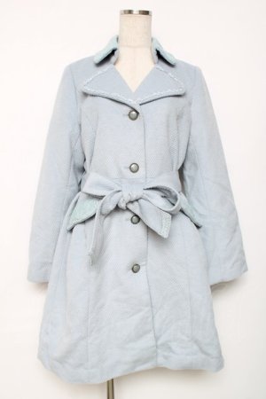 画像: axes femme / 襟ポケットレース重ねコート  サックス Y-25-12-11-070-AX-CO-SZ-ZY