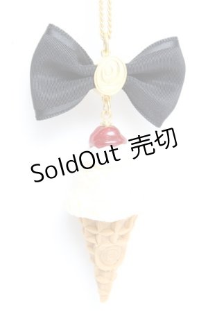 画像: Q-pot. / チェリーホイップアイスネックレス   Y-25-12-12-003-QP-AC-SZ-ZY