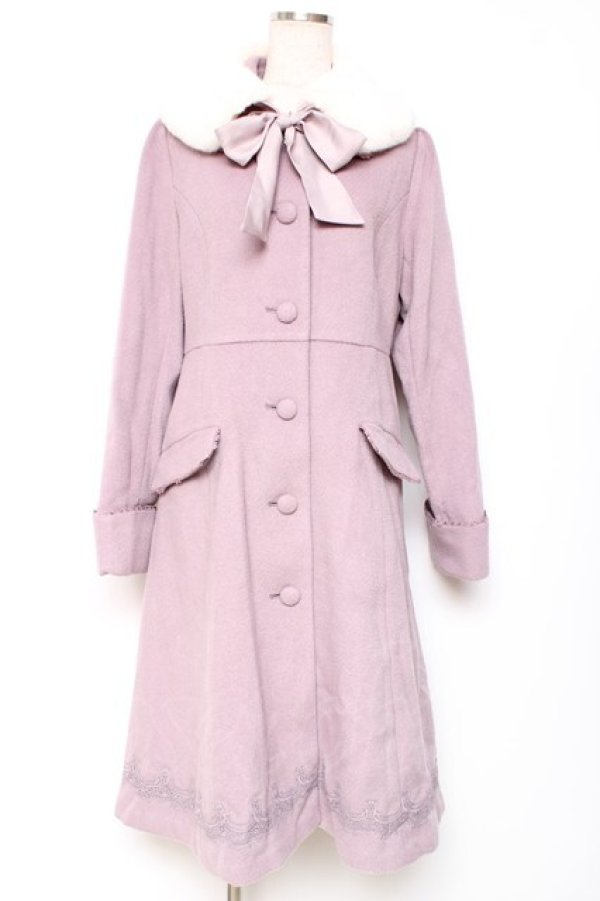 画像1: axes femme POETIQUE / 裾レースデザインコート  ピンク Y-25-12-13-127-AX-CO-SZ-ZY (1)
