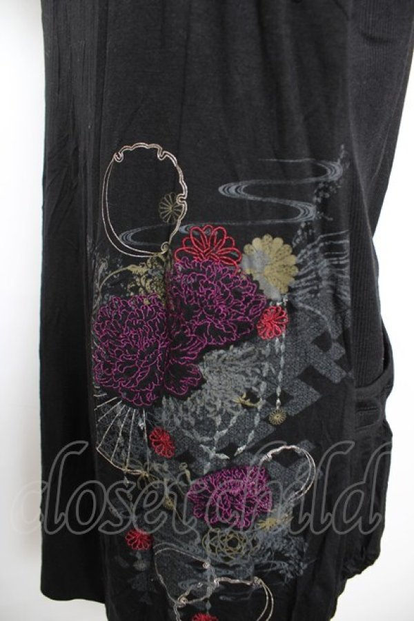 画像3: Ozz oneste / チャイナ風ノースリーブパーカー  黒 Y-25-12-17-079-OO-TO-SZ-ZY (3)