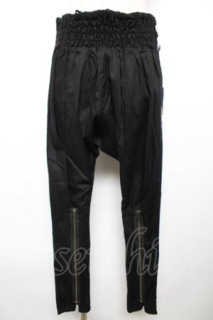 画像: PUTUMAYO / エンブレム刺繍裾ZIPパンツ  黒 Y-25-12-17-135-PT-PA-SZ-ZY