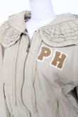 画像4: PINK HOUSE / PHロゴワッペン付きフードブルゾン F カーキ Y-25-12-20-057-LO-JA-SZ-ZY (4)