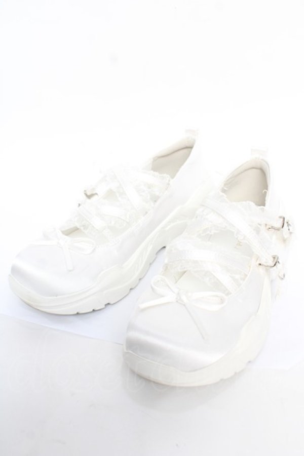 画像1: axes femme POETIQUE / サテンバレエスニーカー L 白 Y-25-12-22-058-AX-SH-SZ-ZY (1)