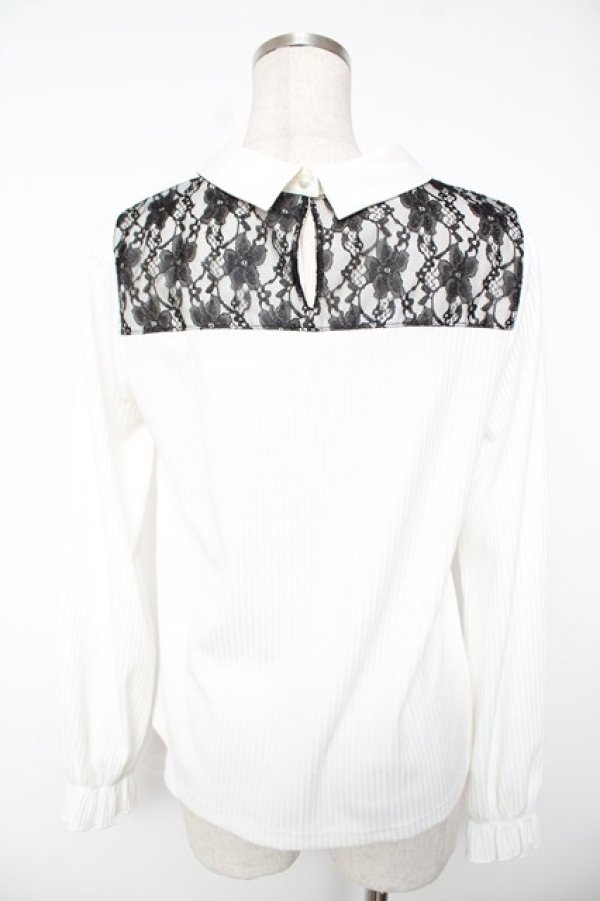 画像2: axes femme / ローズチャーム付トップス F 白 Y-25-12-22-067-AX-TO-SZ-ZY (2)