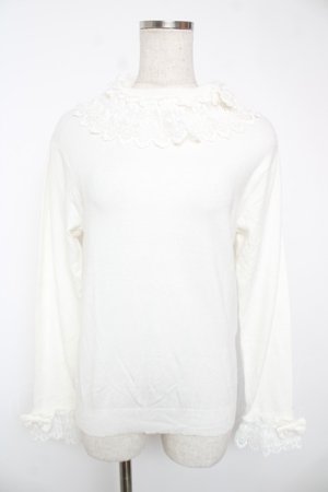 画像: axes femme kawaii / レーシーフリルニットプル  白 Y-25-12-22-073-AX-TO-SZ-ZY