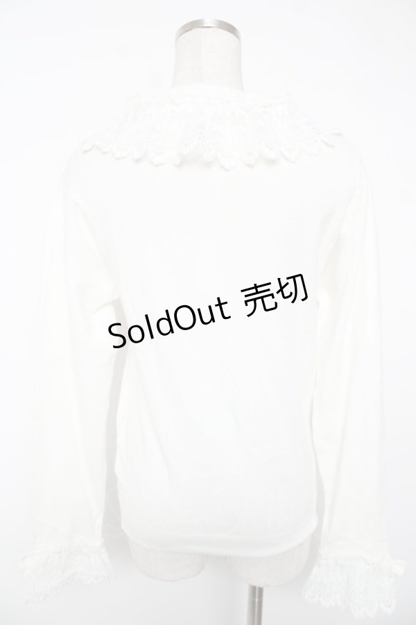 画像2: axes femme Kawaii / レーシーフリルニットプル  白 Y-25-12-22-073-AX-TO-SZ-ZY (2)