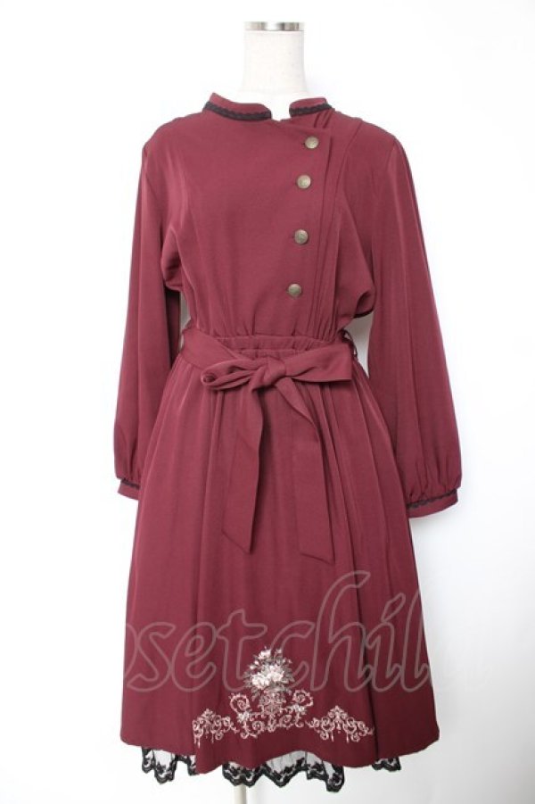 画像1: axes femme / フラワー刺繍連釦ワンピース F ワイン Y-25-12-25-133-AX-OP-SZ-ZY (1)