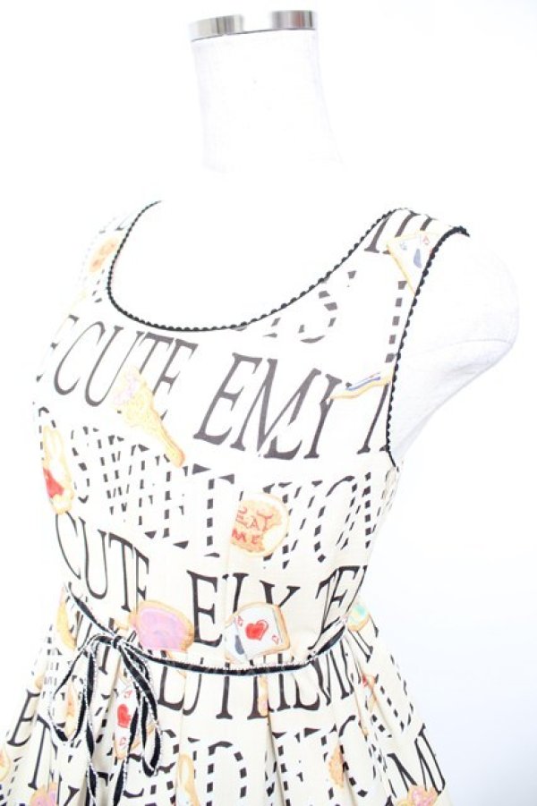画像3: Emily Temple cute / WONDER LANDクッキーノースリーブワンピース  クリーム Y-25-12-25-142-ET-OP-SZ-ZY (3)