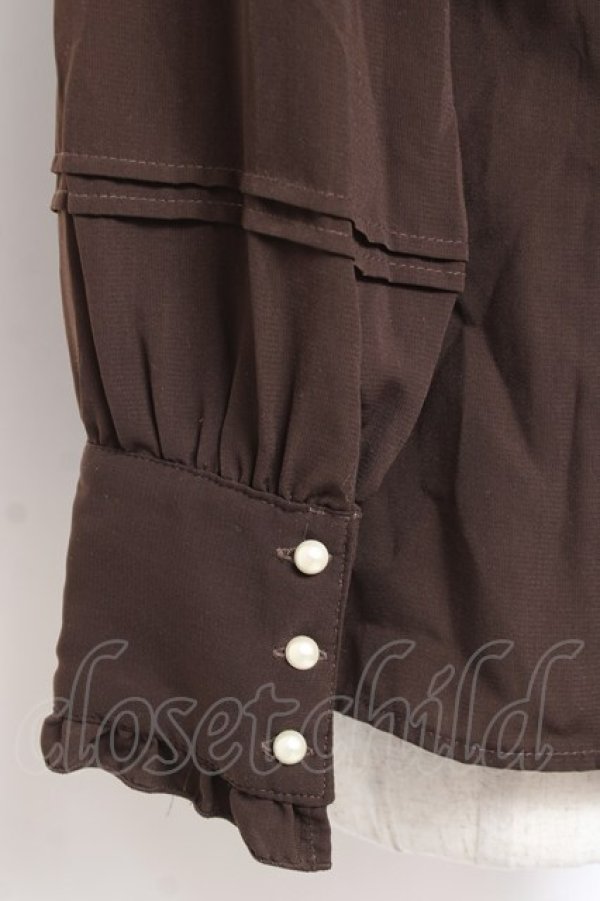 画像3: axes femme / シャボ付きラッフルブラウス M 茶 Y-25-12-27-050-AX-BL-SZ-ZY (3)