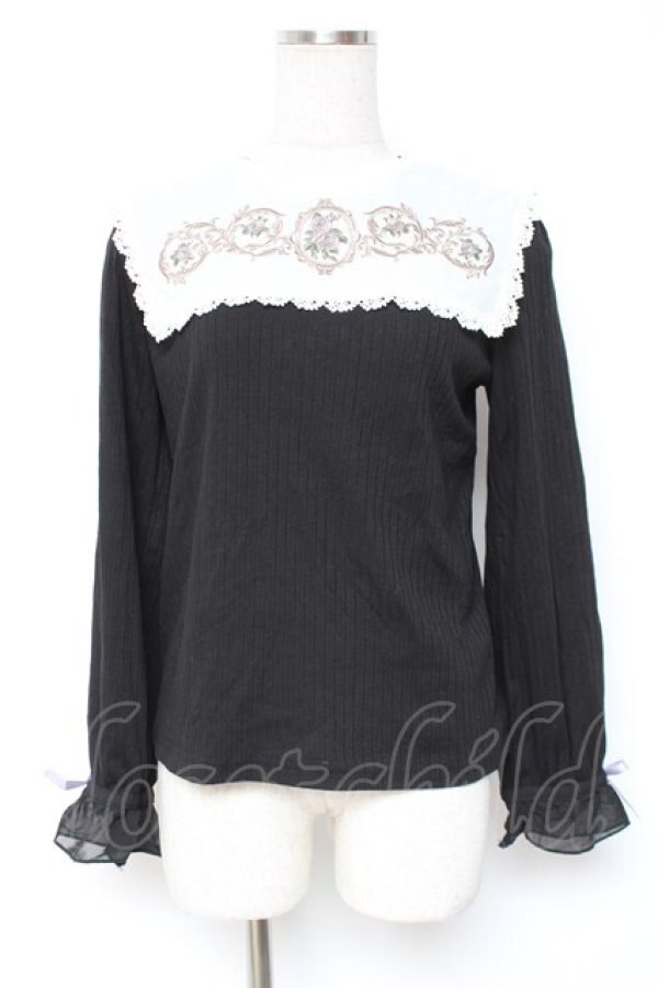 画像1: axes femme / 薔薇刺繍入襟セットトップス F 黒 Y-25-12-27-051-AX-TO-SZ-ZY (1)