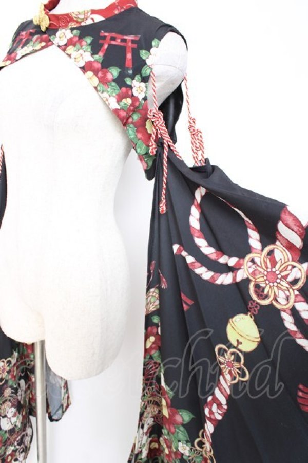 画像3: Royal Princess Alice / お狐様振袖ジャケット/絢爛白狐(たまコラボレーション)  黒 Y-25-12-27-056-LO-TO-AS-ZY (3)