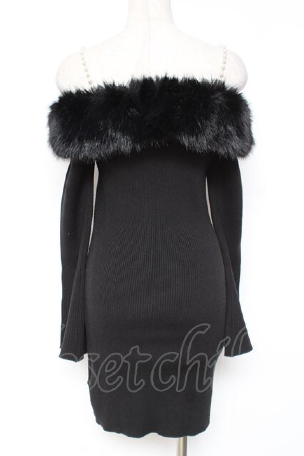 画像3: michellMacaron / ファーオフショルニットワンピース F ブラック Y-25-12-27-069-LO-OP-SZ-ZY (3)