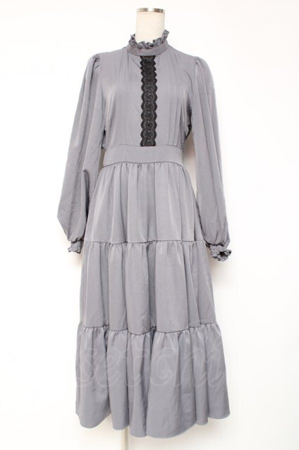 画像1: m petit by misako / AM*レースティアードワンピース  グレー Y-25-12-27-071-LO-OP-SZ-ZY (1)