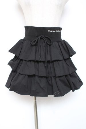 画像: TRAVAS TOKYO / ロゴ刺繍フリルスカート F ブラック Y-25-12-27-085-PU-SK-SZ-ZY