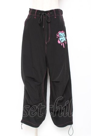 画像: GALFY / わんわん落書き カラフルパンツ 中型犬(L) ブラック×ピンク Y-25-12-27-086-PU-PA-SZ-ZY