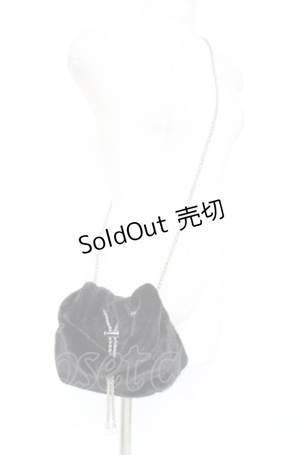 画像1: axes femme / チェーン使いファーバッグ  黒 Y-25-12-27-016-AX-BG-SZ-ZY (1)