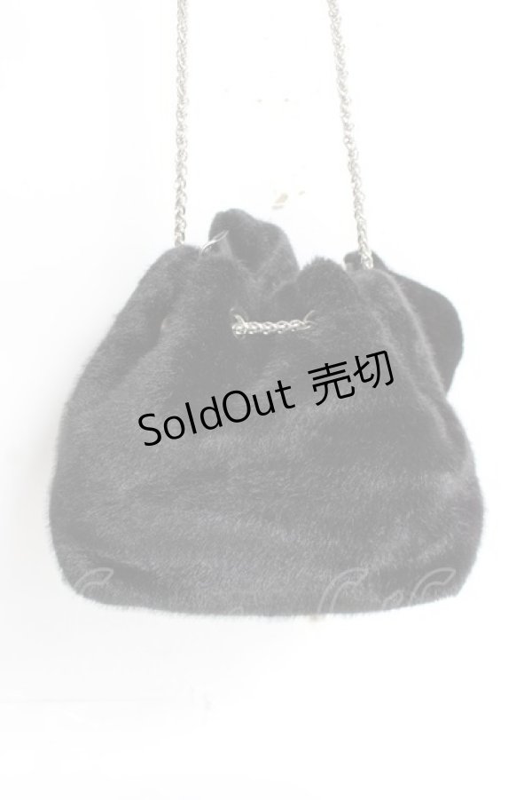 画像3: axes femme / チェーン使いファーバッグ  黒 Y-25-12-27-016-AX-BG-SZ-ZY (3)